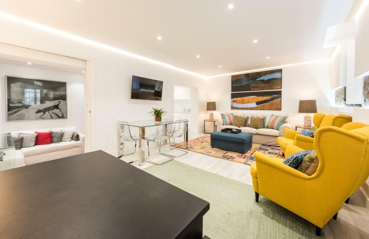 Art & Design Gran Via Apartment Madrid Bagian luar foto