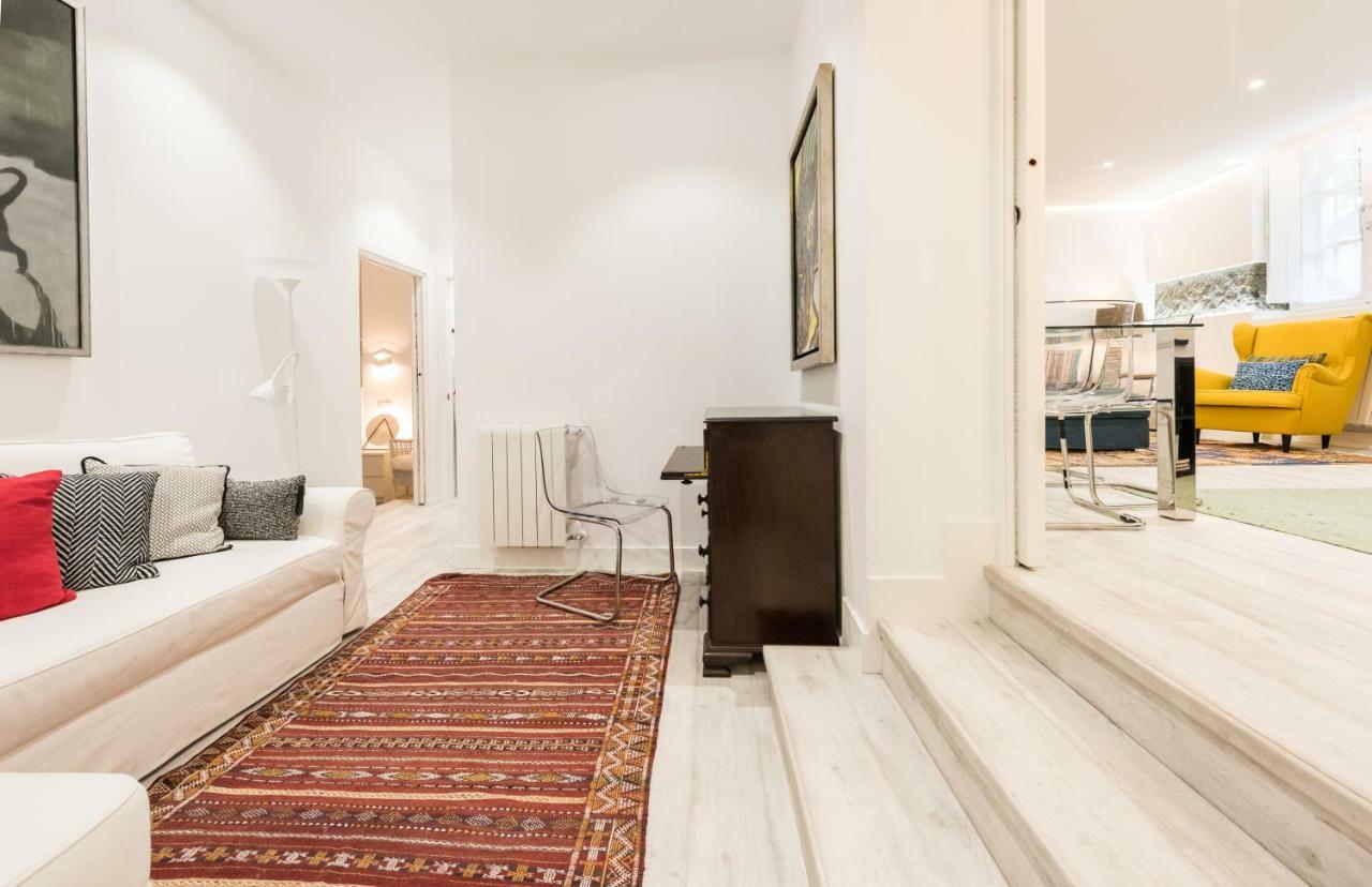 Art & Design Gran Via Apartment Madrid Bagian luar foto